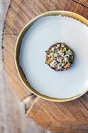 Henningsvær Bryggehotell - by Classic Norway Hotels