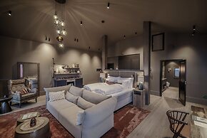 Henningsvær Bryggehotell - by Classic Norway Hotels