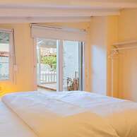 Luxury Duplex Villa w Pool and Garden in Alacati