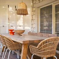 Luxury Duplex Villa w Pool and Garden in Alacati