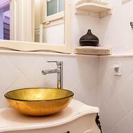 Luxury Duplex Villa w Pool and Garden in Alacati