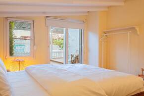 Luxury Duplex Villa w Pool and Garden in Alacati