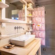 Luxury Duplex Villa w Pool and Garden in Alacati