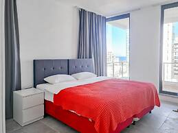 Flat With Sea View Balcony in Kyrenia
