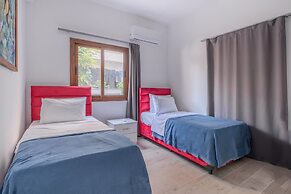 Flat With Garden 5 min to Kyrenia Castle