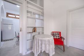 Flat With Garden 5 min to Kyrenia Castle