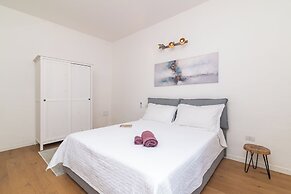 David House In The City Center