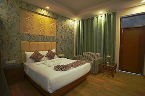 Q Saina's S K Regency