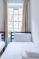Inviting 2BD Flat 15 Minutes From Regents Park!
