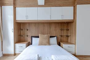 Inviting 2BD Flat 15 Minutes From Regents Park!