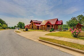 Scenic 'antler's Lodge' Cabin w/ Grill in Branson!