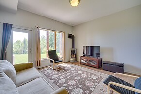 Tofte Tranquility: Lakefront Townhome w/ Balcony!