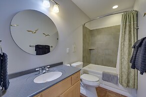 Tofte Tranquility: Lakefront Townhome w/ Balcony!