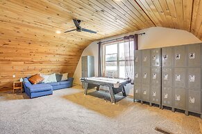 Bethpage Home w/ Private Hot Tub & Game Room!