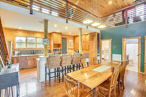 Bethpage Home w/ Private Hot Tub & Game Room!