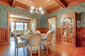 Inviting Seattle Apartment: 4 Mi to Ballard Locks