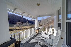 Classic Vilas Home ~ 9 Mi to Downtown Boone
