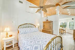 Hot Tub & Fire Pit: Lakefront Home on Lake Eloise