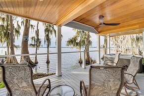 Hot Tub & Fire Pit: Lakefront Home on Lake Eloise