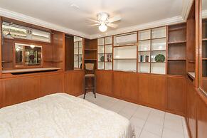 Dawn Beach Estate - 3 bedroom Apartment Villa 3 Villa by RedAwning