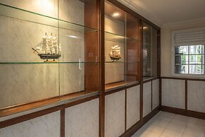 Dawn Beach Estate - 3 bedroom Apartment Villa 3 Villa by RedAwning