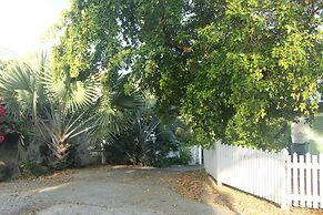 Dawn Beach Estate - 3 bedroom Apartment Villa 3 Villa by RedAwning