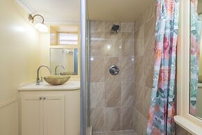 Dawn Beach Estate - 3 bedroom Apartment Villa 3 Villa by RedAwning