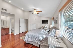 Summer All Year Round 2 Bedroom Home by RedAwning