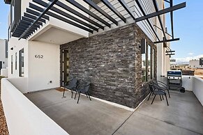 Paddle And Play 5 Bedroom Townhouse