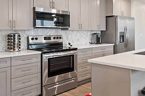 Desert Disney 2 Bedroom Condo