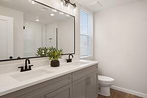 Desert Disney 2 Bedroom Condo