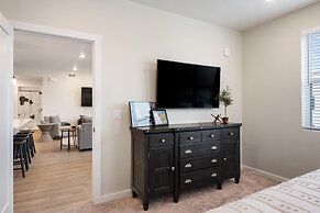 Desert Disney 2 Bedroom Condo