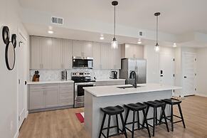 Desert Disney 2 Bedroom Condo