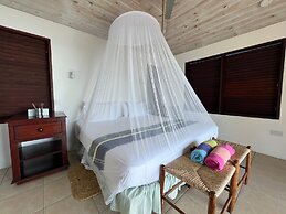 Authentic St. Lucian Experience At Prestigious Villa - Colibri Cottage