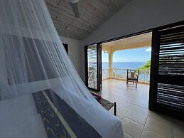 Authentic St. Lucian Experience At Prestigious Villa - Colibri Cottage