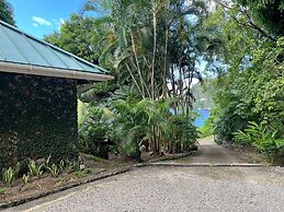 Authentic St. Lucian Experience At Prestigious Villa - Colibri Cottage