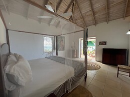 Authentic St. Lucian Experience At Prestigious 2-bed Villa - Colibri C