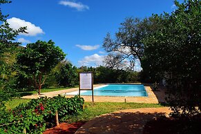 Boma Simba Lodge