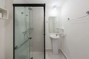 B.Homy - Be Urban Brooklin