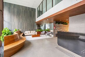 B.Homy - Be Urban Brooklin