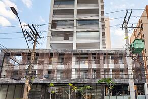 B.Homy - Be Urban Brooklin