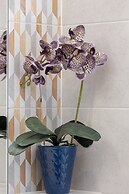 Luxurious Apartment by Renters Prestige