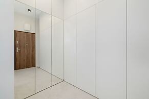 Luxurious Apartment by Renters Prestige