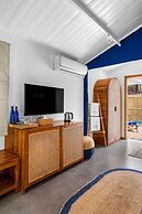 Azora by Ayatana Goa