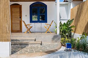 Azora by Ayatana Goa