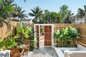 Azora by Ayatana Goa