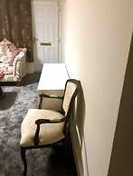 Ac Lounge 115 1-bed Apartment in Rochford