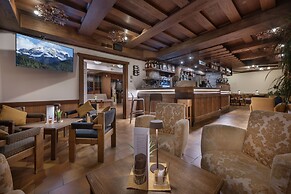 Cardo hotel