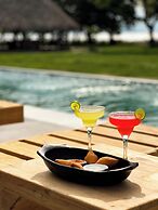 Hotel Gavia - Río y Mar