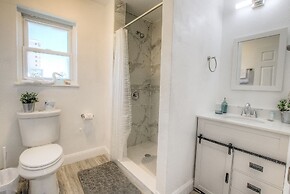 Daytona Shores Inn & Suites